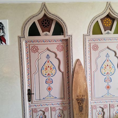 Surf & Salsa Guest House Agadir Exterior photo