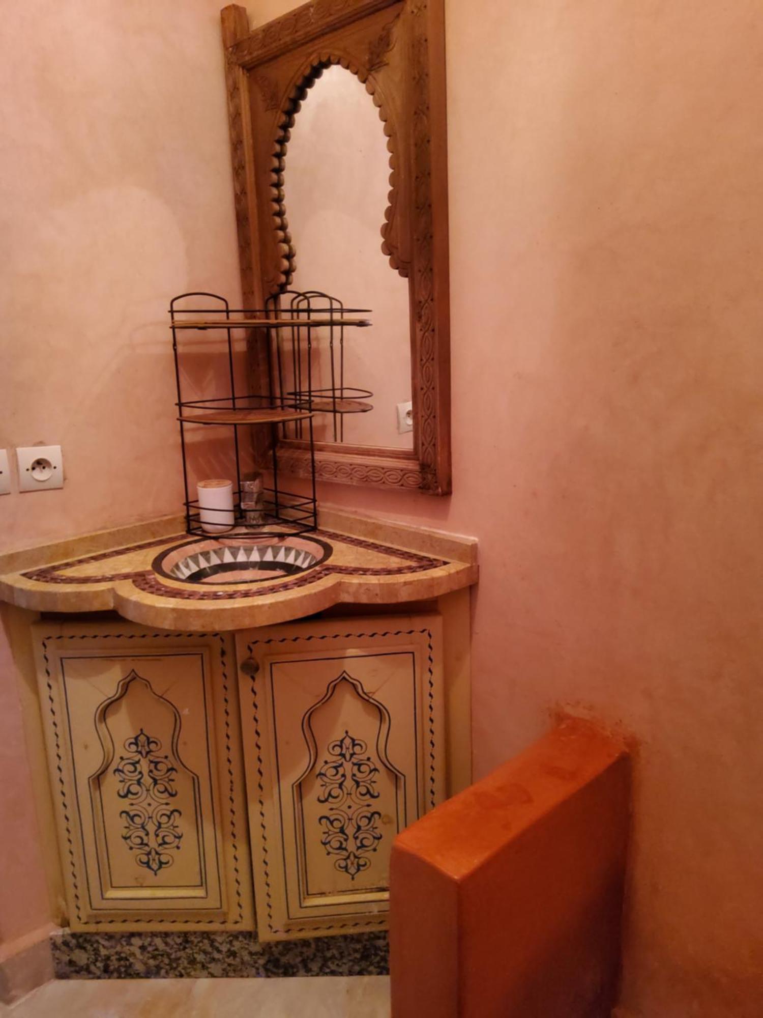 Surf & Salsa Guest House Agadir Exterior photo
