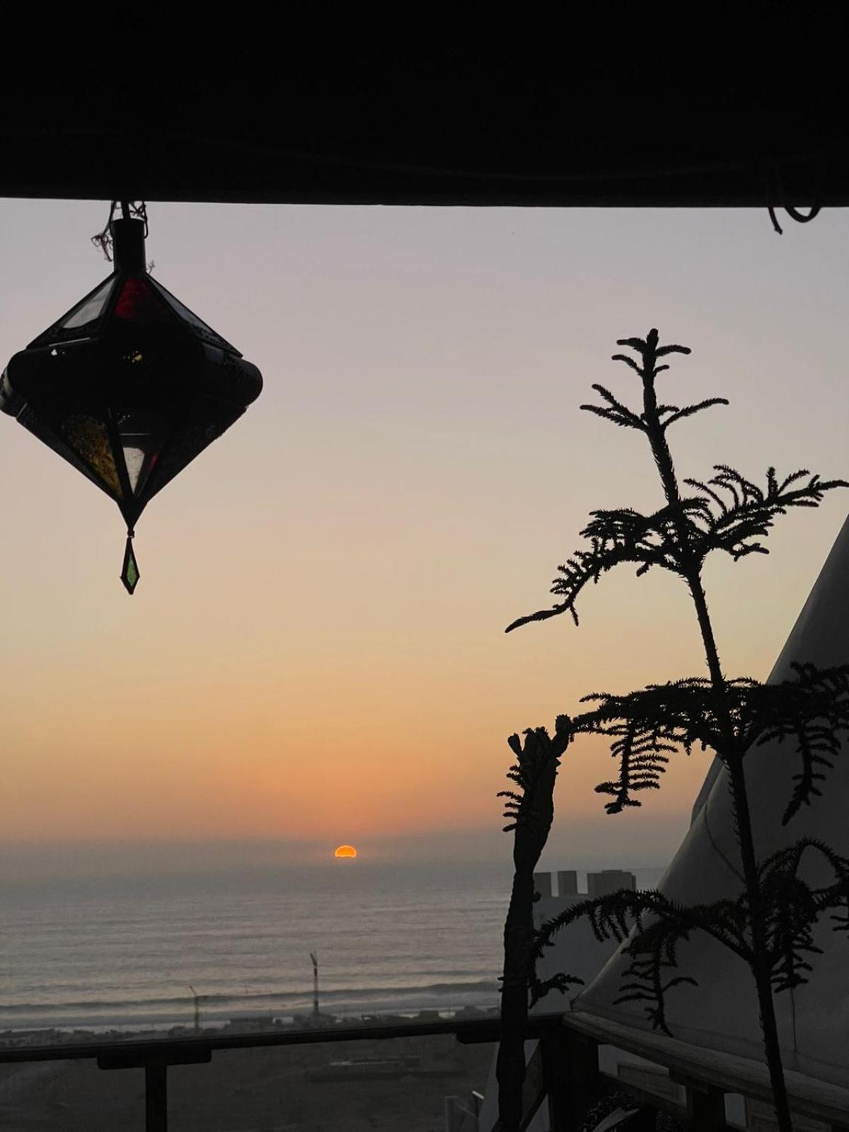 Surf & Salsa Guest House Agadir Exterior photo